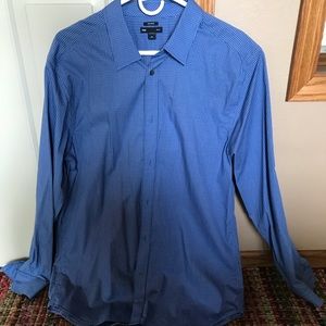 Gap Men’s Long Sleeve Button Up Shirt